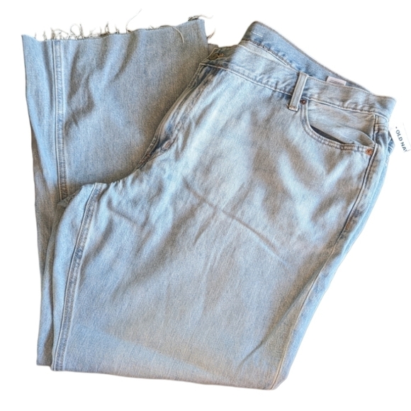 24 - Old Navy | Mid-Rise Slouchy Boot-Cut Non-Stretch Cut-Off Jeans - Picture 2 of 4